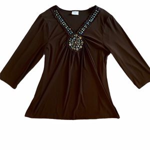 🍀Jaclyn Smith beaded crocheted v-neck brown top